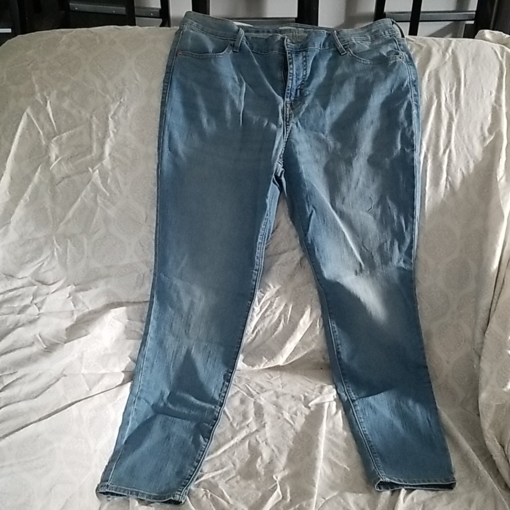 Old navy super skinny jeans